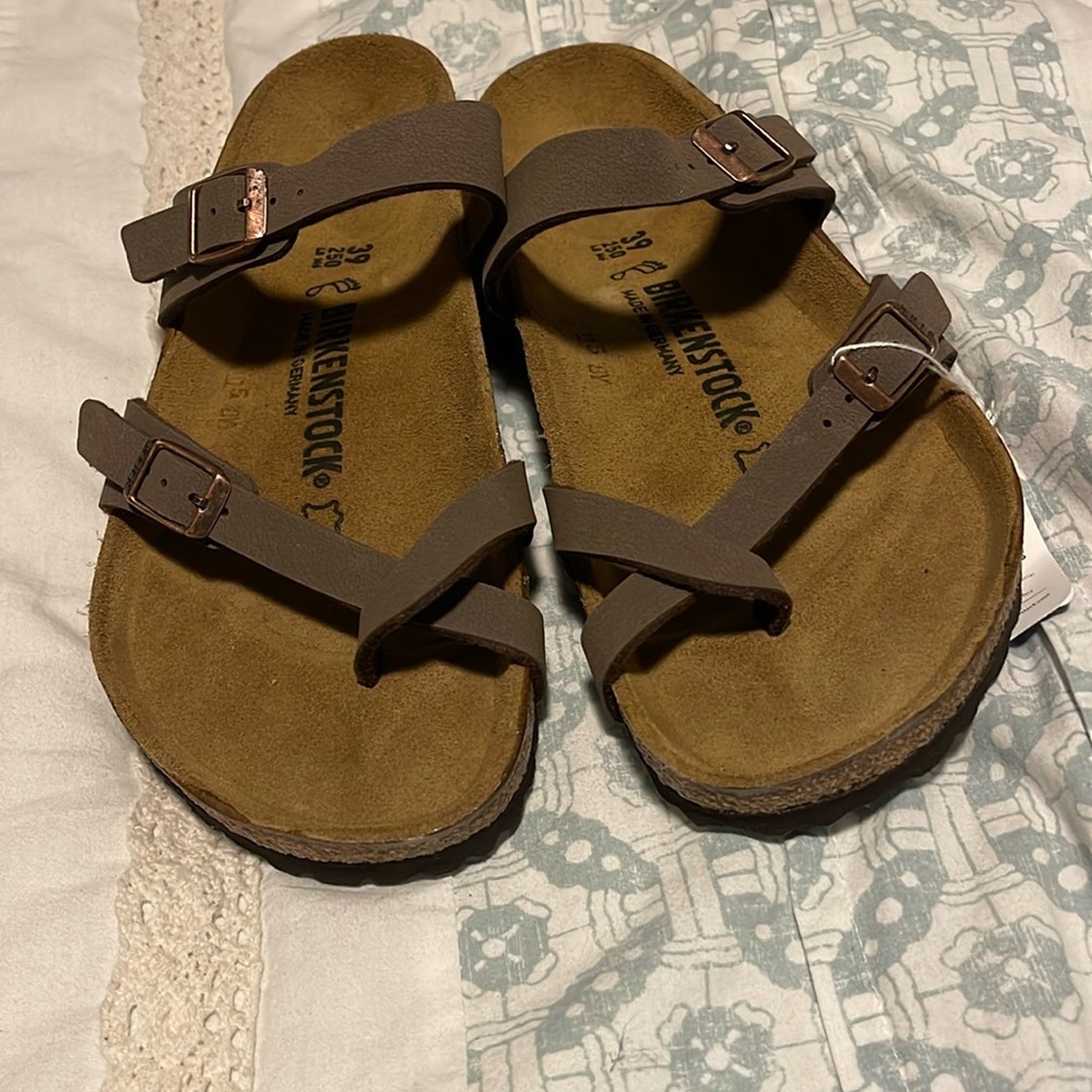 Women’s Birkenstocks size 8 brand new with tags